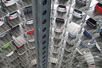 49图库澳门对比图一对照，西甲强强对话里高位逼抢突然收了